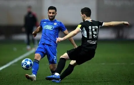 صادق محرمی : روزهای خوب  پرسپولیس به پایان رسیده است