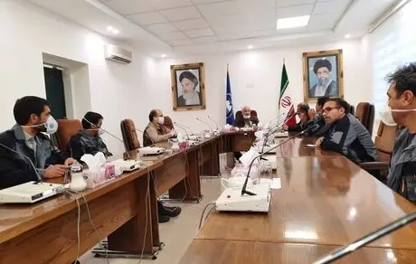 حل مشکلات سنگربانان عرصه تولید را افتخار میدانیم