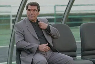 شاهرخی: هر بازیکنی که علیه مربی صحبت‌ کند، باید اخراج شود