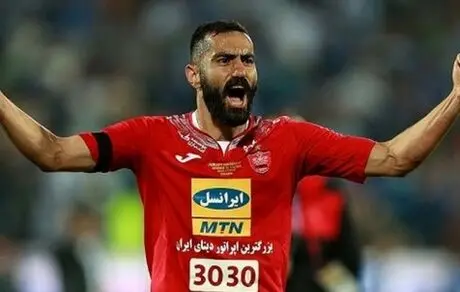 ربیع‌خواه یک فصل دیگر با پرسپولیس تمدید کرد