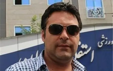 واکنش آتیلا حجازی به اتهام نفروختن سیم‌کارت پدرش