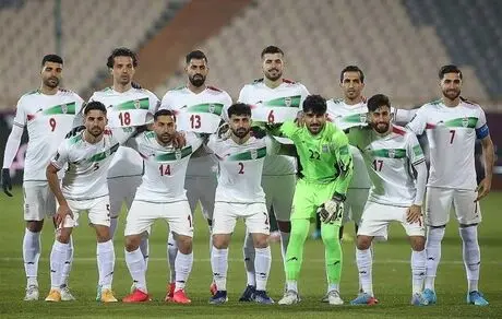 ایران با پاراگوئه بازی می‌کند؟