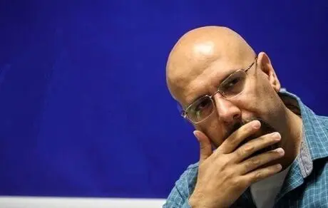 بحرانی از جناب خان و سری جدید کلاه‌ قرمزی می‌گوید