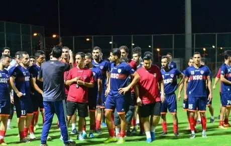تمرین فولادی‌ها در روز دیدار گل‌محمدی و رحمتی با نکونام+عکس