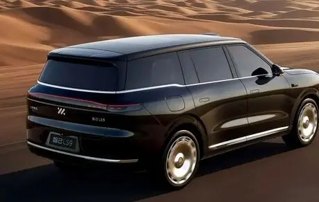 فروش خودروی چینی به پایین‌ترین سطح پنج سال اخیر رسید