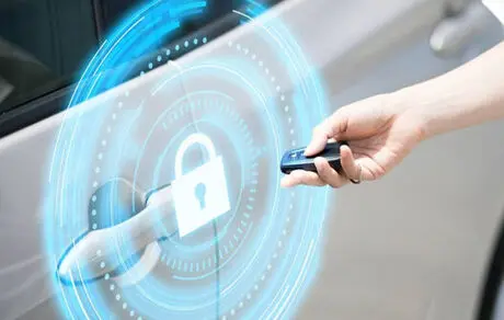 نگه داشتن سوئیچ خودرو در فریزر