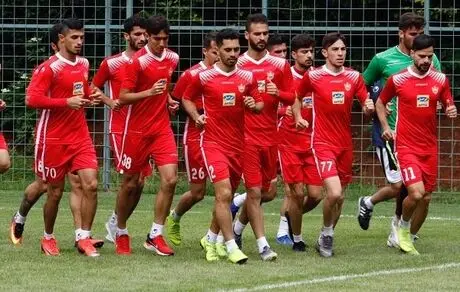 پرسپولیس بدون سرمربی تمرین می‌کند