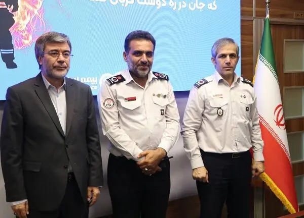 بیمه ایران سنگر امن آتش‌نشانان جان برکف/ قدردان فداکاری فرزندان دلیر این سرزمین هستیم