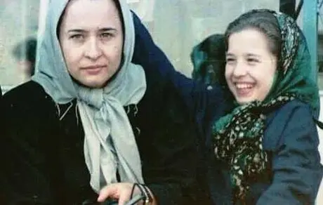 شوخی های خانم بازیگر با مادر بازیگرش + عکس