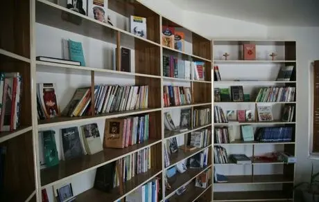 افتتاح کتابخانه «کار و اندیشه» در منطقه ویژه اقتصادی خلیج فارس 