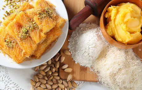 دستور تهیه دسر عربی -ترکی کنافه پنیری ؛ یک دسر خوشمزه و دیرینه