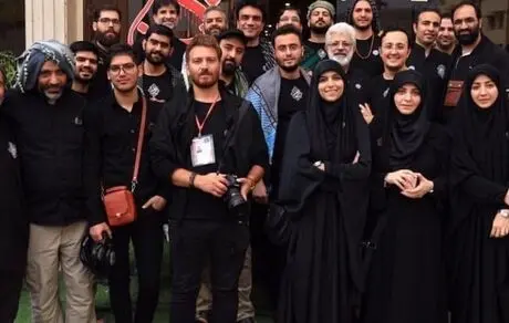 کاروانی از عوامل سینما در راه کربلا + عکس