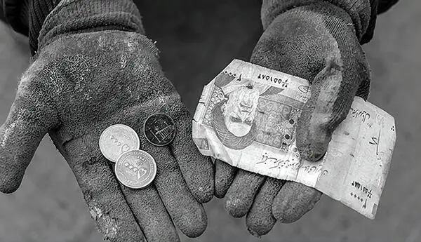 قانون گفته است دستمزد کارگران باید سالیانه زیاد شود نه سالی یک بار
