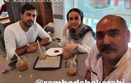 مکدونالد خوری زوج هنرمند در هند + عکس