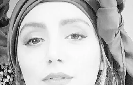 عکس سیاه و سفید نازنین بیاتی