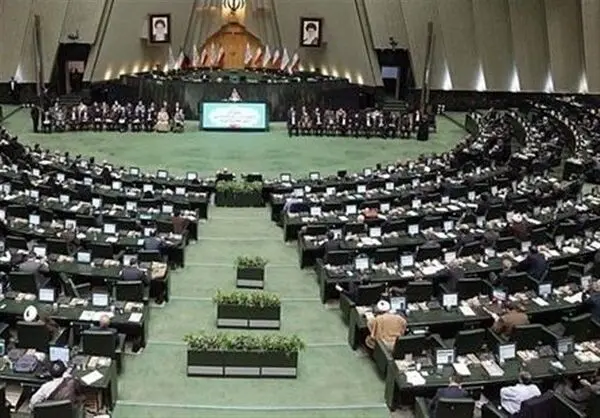 ممنوع‌النطق نداشتیم که حالا به برکت مجلس انقلابی داریم!