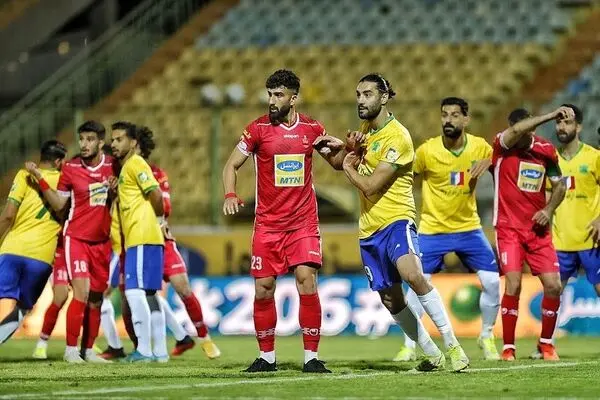 کمک بزرگ منصوریان و لک به استقلال در راه قهرمانی