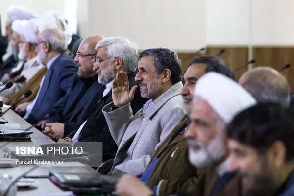 احمدی نژاد می‌تواند در در انتخابات 1400 ثبت نام کند