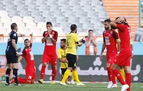 بازیکنان پرسپولیس باید آموزش ببینند