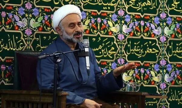 فساد یعنی می‌دانی بورس فلان می‌شود و به بقیه نگویی و خودت و خاندانت نفع ببرید