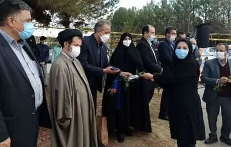 تجلیل شرکت فولاد مبارکه از کادر درمان بیمارستان محمد رسول الله(ص) مبارکه