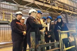 اجرای برنامه سایت ویزیت از سایت صنعتی فولاد اکسین جهت اجرای ارزیالی مدل تعالی سازمانی و کنترل الزامات