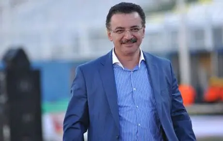 افشاگری زنوزی درباره پشت پرده پرونده‌های حقوقی باشگاه تراکتور