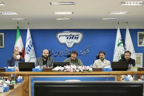 نشست هم اندیشی با حضور سرپرست شرکت سرمایه گذاری آتیه صبا