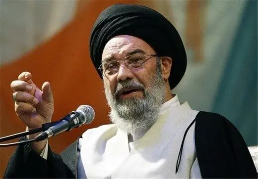 امام جمعه اصفهان: به فرزندتان خواهر و برادر بدهید