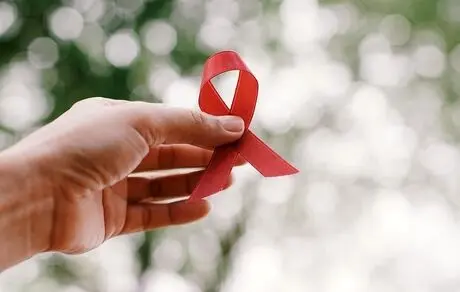 علائم ابتلا به ویروس HIV در مردان