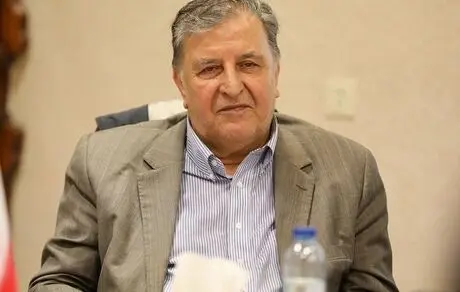 یوسفیان ملا: اگر نماینده‌ای پای حذف یارانه نقدی بایستد فاتحه او در حوزه انتخابیه اش خوانده می شود/باید صندوق رأی را از یارانه جدا کنیم