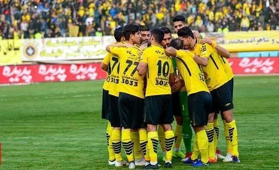 مدافع جدید سپاهان تا آخر هفته معرفی می‌شود