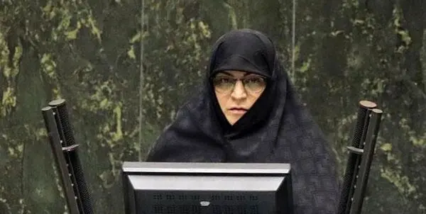 از حضور پزشک آقا در حوزه زنان جلوگیری می شود؟