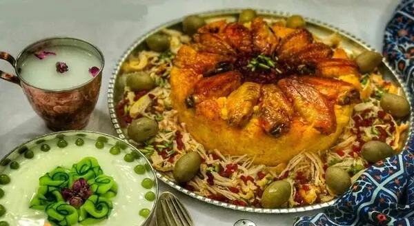 
۳ طرز تهیه ته انداز مرغ زعفرانی مجلسی با زرشک پلو،سبزی یا عدس پلو بدون پلوپز