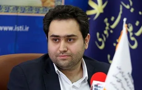 پاسخ کامبیز مهدیزاده به احمد زیدآبادی در ارتباط با نقد پیش‌بینی های دکتر صالحی 