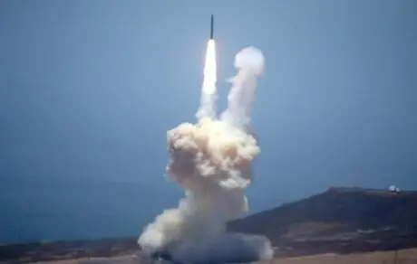 کره شمالی دو موشک بالستیک شلیک کرد