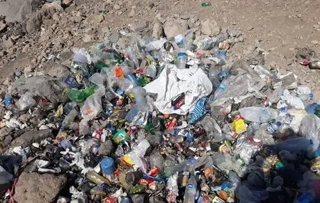 افزایش حجم زباله در کربلا همزمان با جمع‌آوری موکب‌ها