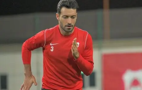 خلیل‌زاده: ۳ سال برای پرسپولیس مجانی بازی کردم