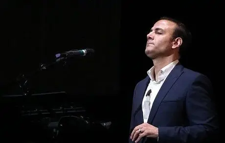 درآمد ۲۰ میلیاردی کنسرت علیرضا قربانی در ۴ ساعت!
