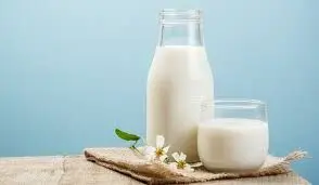 در روزهای کرونایی این نوع شیر را بخورید
