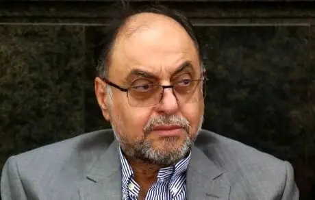 وحید حقانیان از کدام کاندیدا حمایت کرد؟