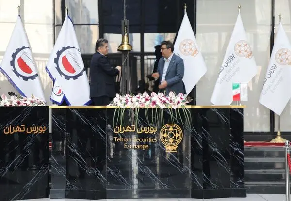 طبق اعلام مدیر عملیات بازار سهام بورس اوراق بهادار تهران؛ تعداد مشارکت‌کنندگان در عرضه اولیه فولاد سیرجان به ۱.۵ میلیون نفر نزدیک شد