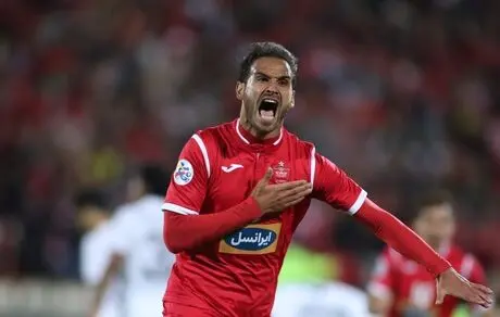شانس در روز دربی به پرسپولیس رو کرد