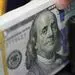 شرایط اقتصادی کشور برای اجرای سیاست یکسان‌سازی و تک نرخی شدن ارز مساعد نیست 
