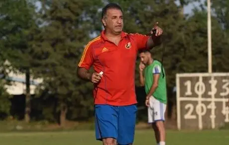 سرمربی ملوان از پیشکسوتان انزلی رخصت گرفت