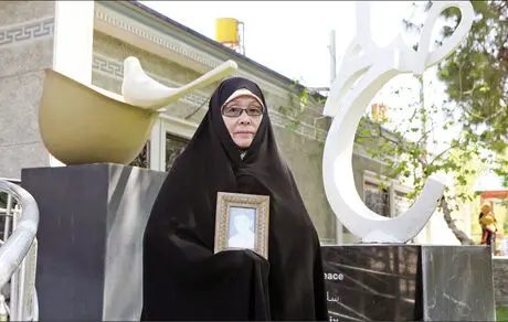 سبا بابایی؛ مادر شهید، معلم، کنشگر صلح و مترجم ادبیات کودک و نوجوان