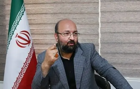 آقایان همان اشتباهی را مرتکب می‌شوند که در انتخابات سال دوم خرداد ۷۶ مرتکب شدند