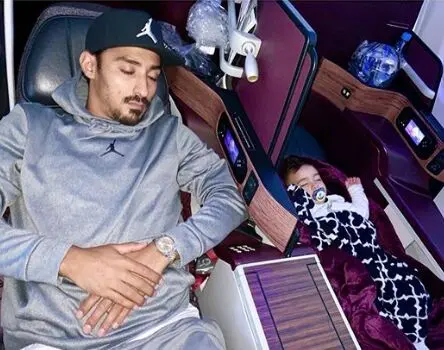 خوابِ عمیق رضا قوچان‌نژاد و پسرش 