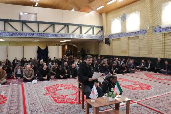 برگزاری مراسم پرفیض زیارت عاشورا  در محل شرکت آلومینای ایران