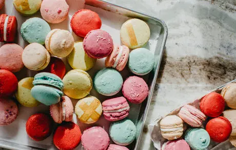 از سیر تاپیاز طرز تهیه ماکارون های رنگی و خوشمزه 